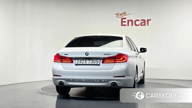 BMW 5 Series (G30) id 5041598 из Кореи 26
