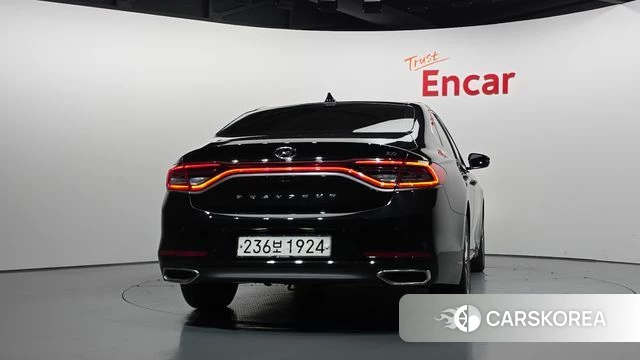 Hyundai Grandeur IG id 5013823 из Кореи 14