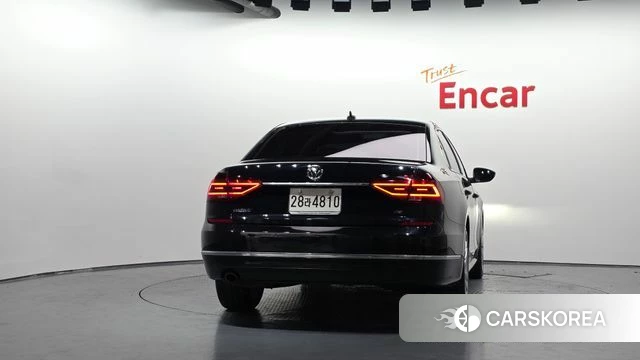 Volkswagen The New Passat id 5035811 из Кореи 14