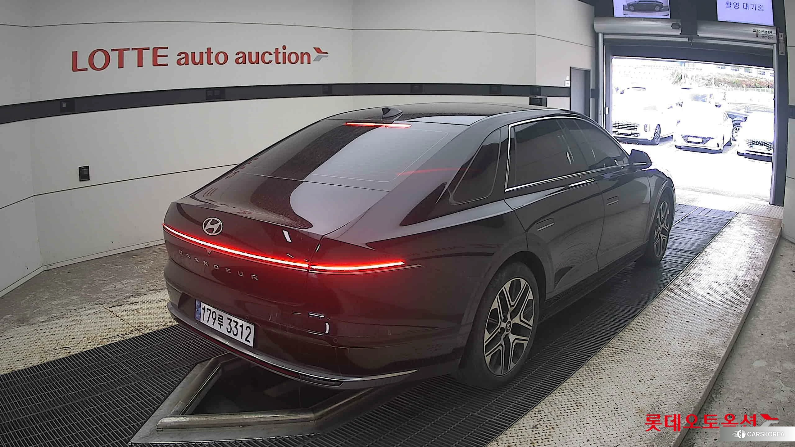 Hyundai Grandeur Hybrid id 4984603 из Кореи 31