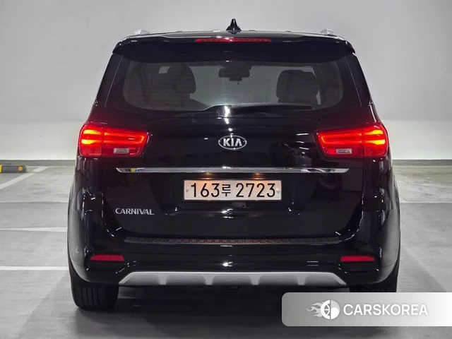 Kia The New Carnival id 4952744 из Кореи 14