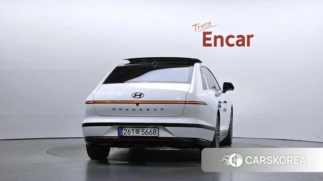 Hyundai Grandeur Hybrid (GN7) id 5021093 из Кореи 28