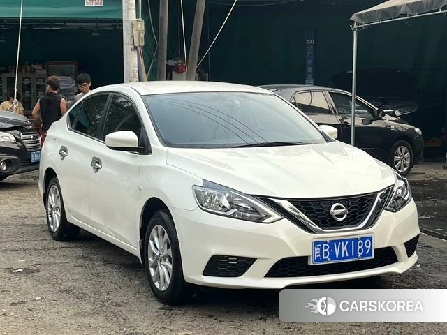 Nissan Sylphy 2022 Белый из Китая, фото 4
