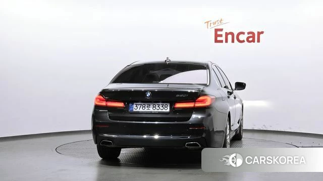 BMW 5 Series (G30) id 5003561 из Кореи 14
