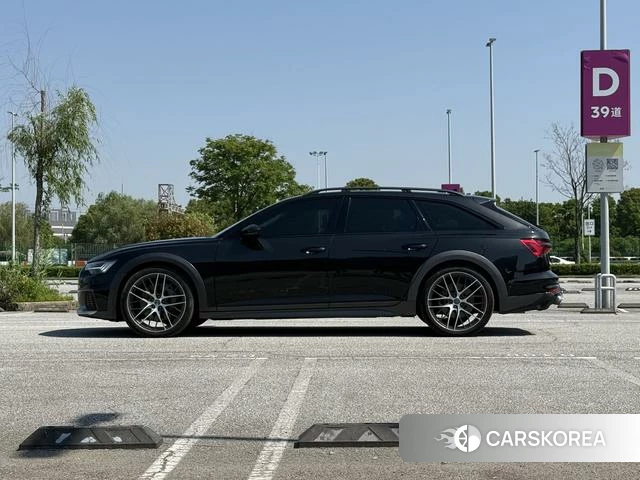 Audi A6 2021 Черный из Китая, фото 6