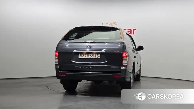 Ssangyong The New Korando Sports id 3662003 из Кореи 14
