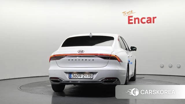 Hyundai The New Grandeur IG id 4556967 из Кореи 26