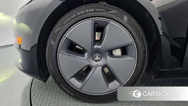 Tesla Model 3 id 4763937 из Кореи 30