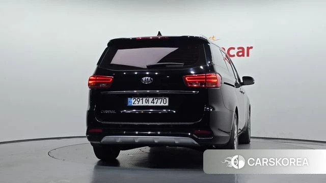 Kia The New Carnival id 4959890 из Кореи 14
