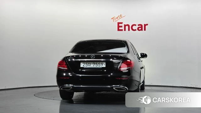 Mercedes-Benz E-Class W213 id 4983076 из Кореи 14
