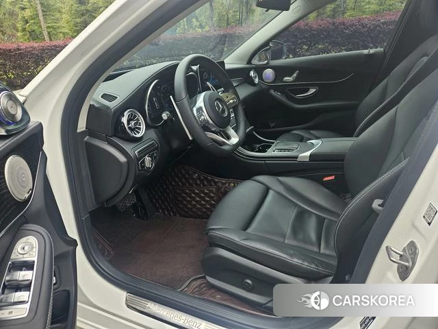 Mercedes-Benz C-class 2021 Белый из Китая, фото 4