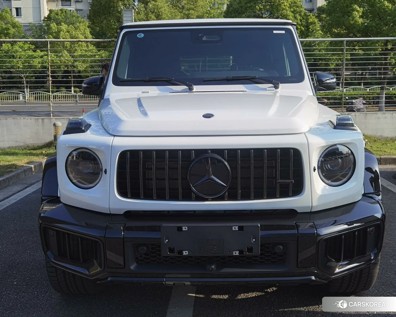 Mercedes-Benz AMG G-Class 2024 Белый из Китая, фото 4