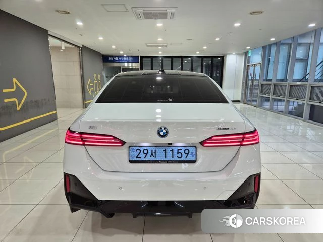 BMW i5 (G60) id 5045531 из Кореи 14