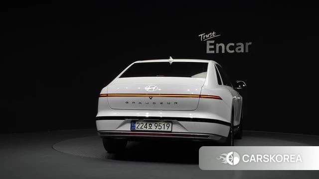Hyundai Grandeur Hybrid (GN7) id 5039109 из Кореи 14