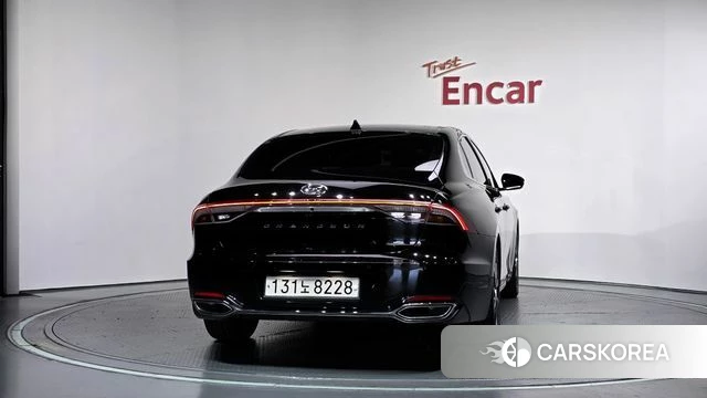 Hyundai The New Grandeur IG id 4779456 из Кореи 28
