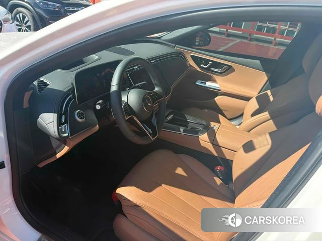 Mercedes-Benz E-Class W214 2026 Белый из Кореи, фото 4
