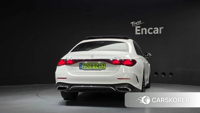 Mercedes-Benz E-Class W214 id 5045429 из Кореи 31