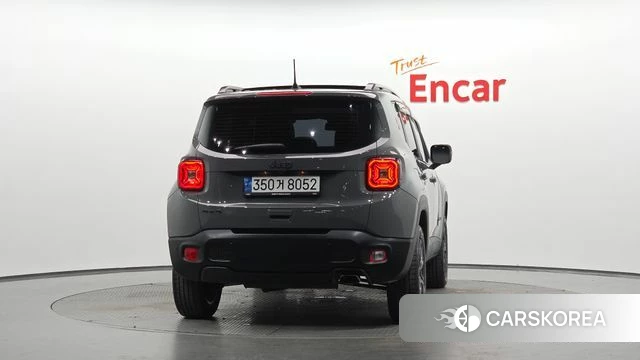 Jeep Renegade id 4992090 из Кореи 34