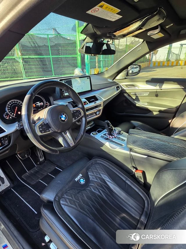 BMW 5 Series (G30) 2018 Белый из Кореи, фото 6