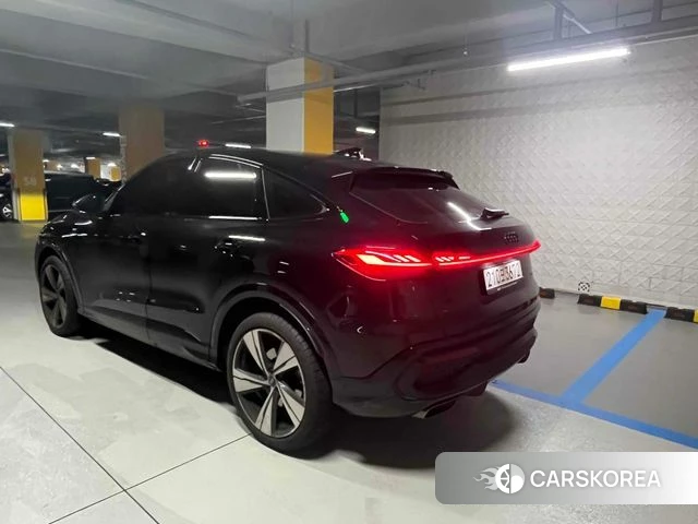 Audi Q5 (80A) 2025 Черный из Кореи, фото 4