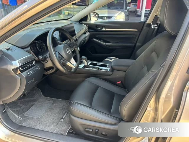Nissan Altima 2023 Шампань из Китая, фото 4