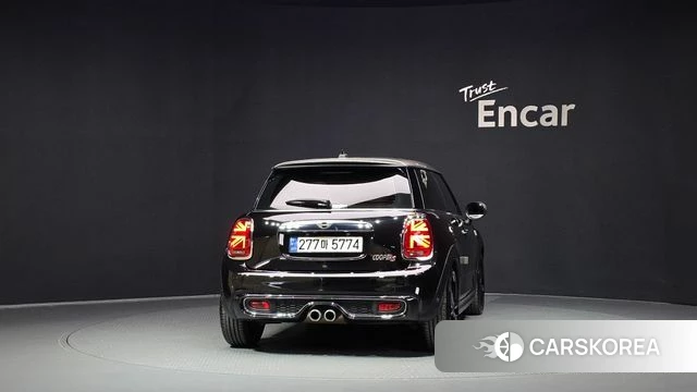 Mini Cooper S id 5028449 из Кореи 28