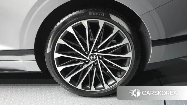 Hyundai Grandeur (GN7) id 4958035 из Кореи 28