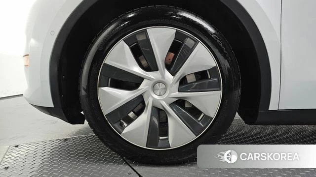 Tesla Model Y id 4636908 из Кореи 27