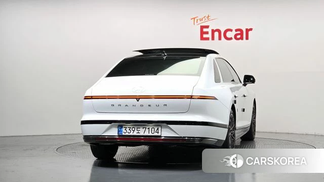 Hyundai Grandeur Hybrid (GN7) id 5021698 из Кореи 14