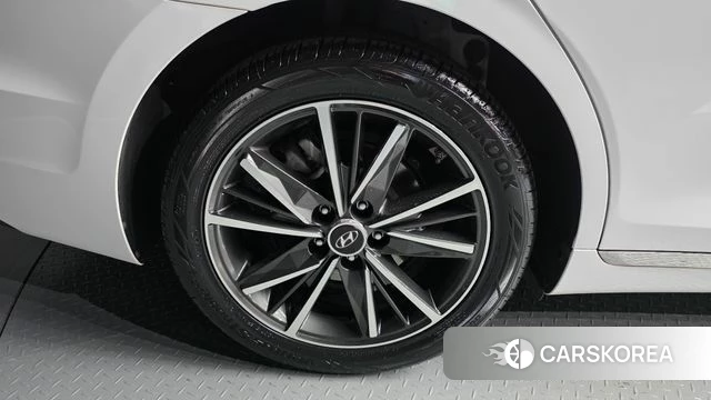 Hyundai The New Grandeur IG id 5022183 из Кореи 31