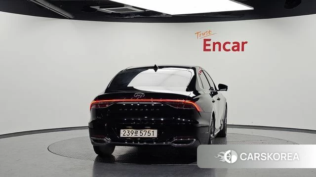 Hyundai The New Grandeur IG id 4567051 из Кореи 28