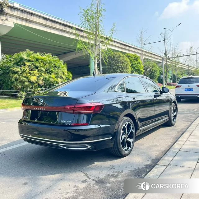 Volkswagen Passat 2025 Черный из Китая, фото 6