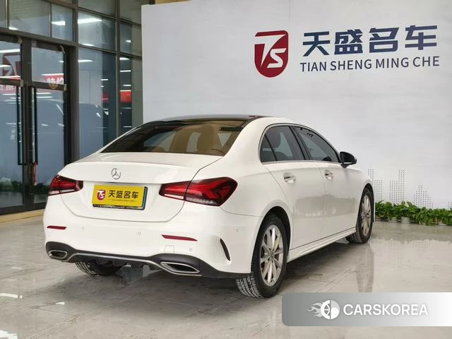 Mercedes-Benz A-Class 2021 Белый из Китая, фото 4