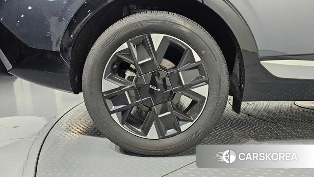 Kia The New Sportage 5th Generation Hybrid id 5032906 из Кореи 31
