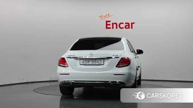 Mercedes-Benz E-Class W213 id 5048247 из Кореи 28