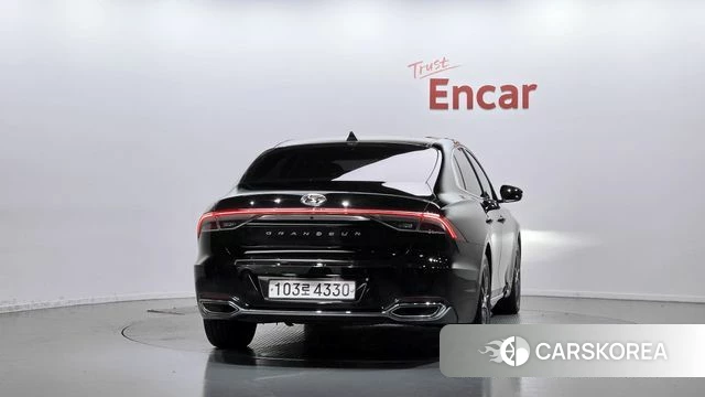 Hyundai The New Grandeur IG id 5013433 из Кореи 24