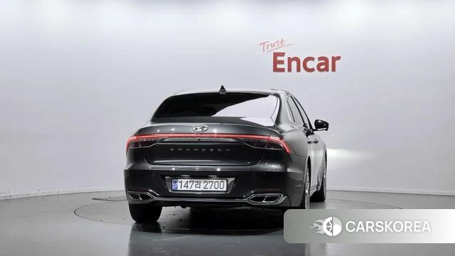 Hyundai The New Grandeur IG id 4987262 из Кореи 14