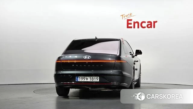 Hyundai Grandeur Hybrid (GN7) id 5021330 из Кореи 28