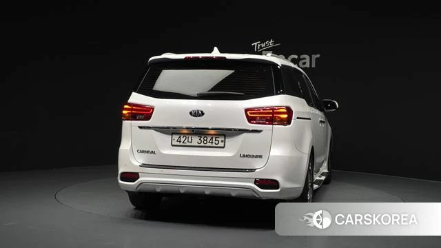 Kia The New Carnival id 3943035 из Кореи 14