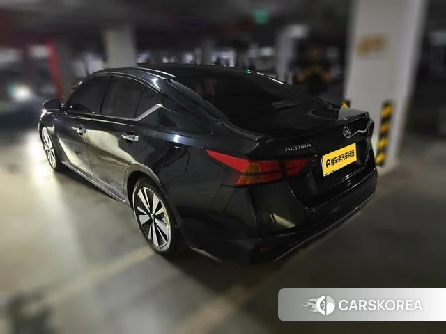 Nissan Altima 2021 Черный из Китая, фото 4