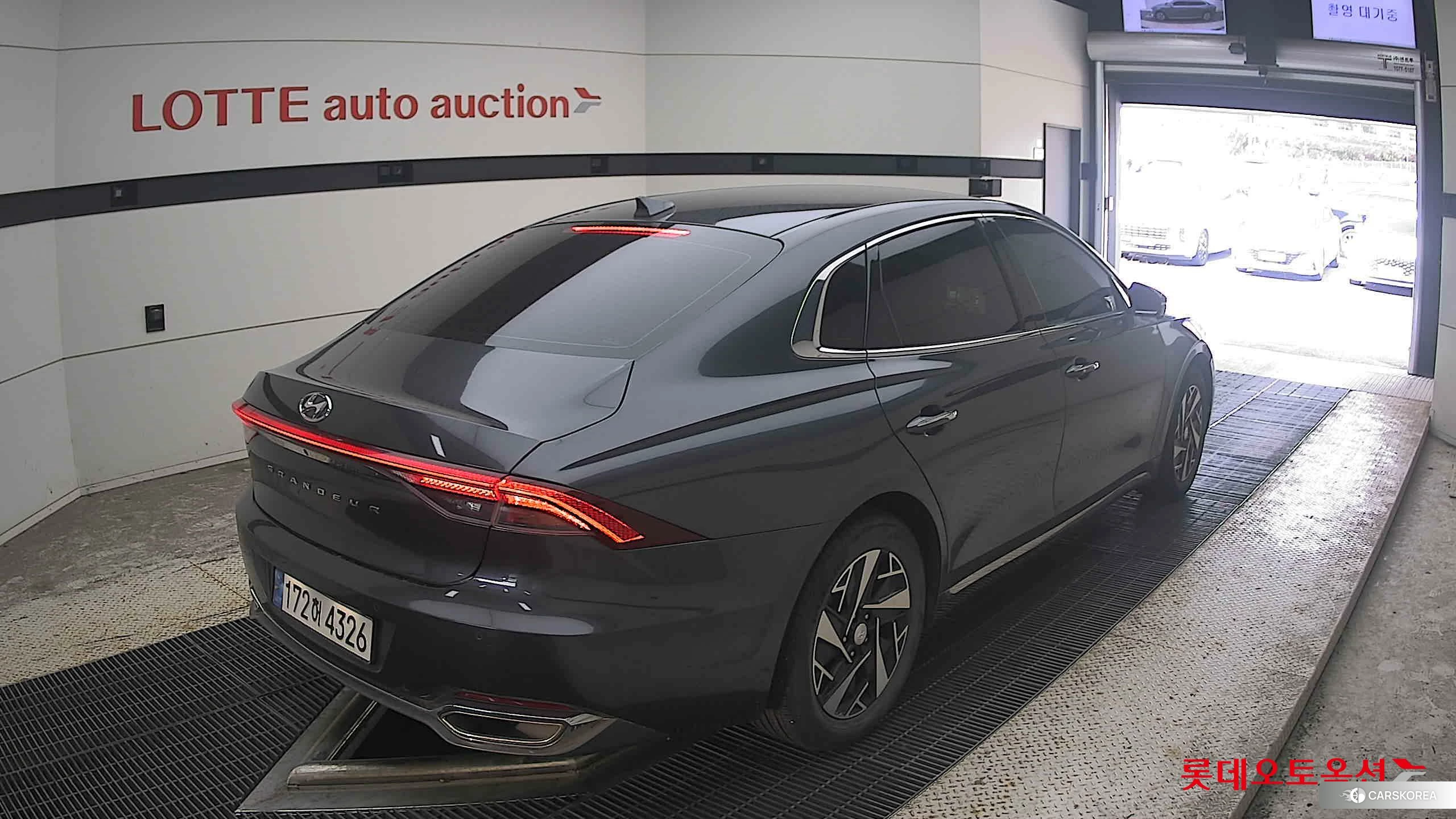 Hyundai Grandeur Hybrid id 4990061 из Кореи 31