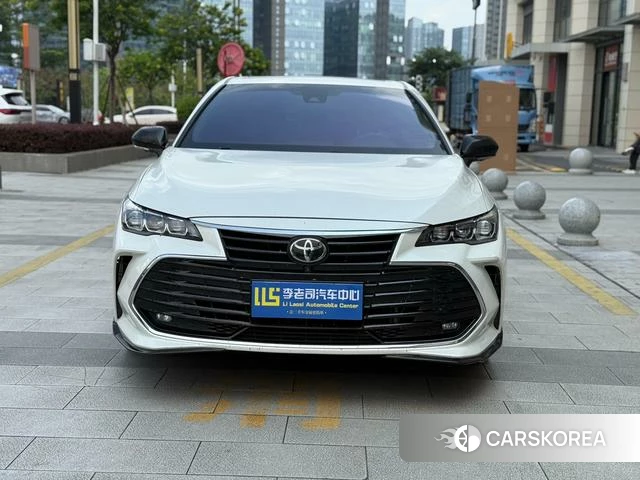 Toyota Avalon 2021 Белый из Китая, фото 4