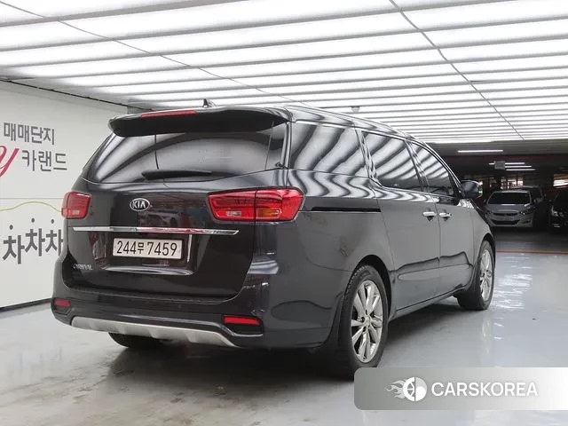 Kia The New Carnival id 3728247 из Кореи 14
