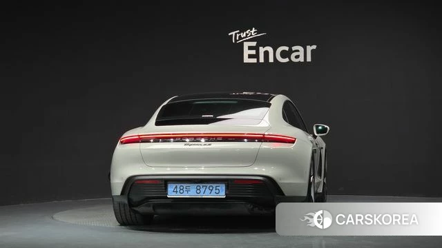 Porsche Taycan id 4957285 из Кореи 27
