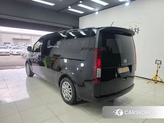 Hyundai Staria id 5053450 из Кореи 14