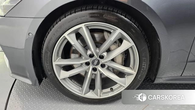 Audi A7 (4K) id 5018293 из Кореи 30