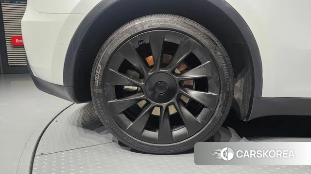 Tesla Model Y id 4661298 из Кореи 34