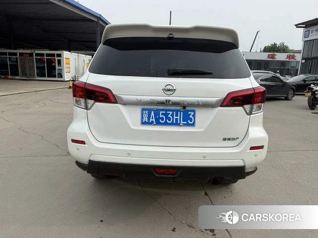 Nissan Terra 2023 Белый из Китая, фото 4