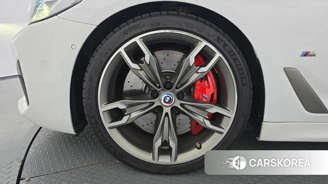 BMW 5 Series (G30) id 5002690 из Кореи 27