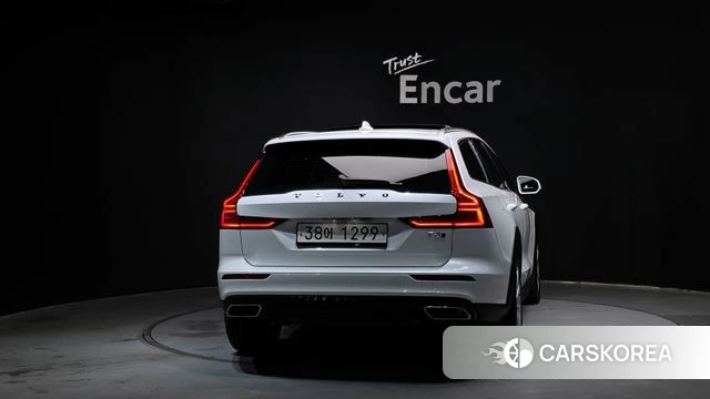 Volvo V60 Cross-Country 2nd Generation id 4882378 из Кореи 24